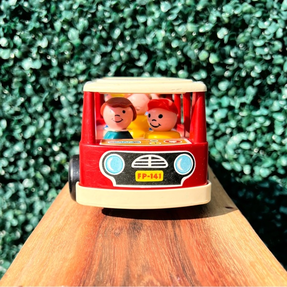Vintage Little People bus with people, 80s Toys - Picture 3 of 7